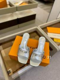 Picture of Louis Vuitton Shoes _SKULVsz35-40YF030412529
